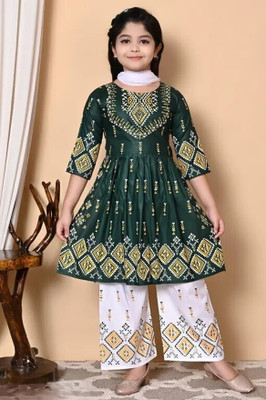 ITC FASHION Girls Festive & Party Kurta and Palazzo Set(Dark Green Pack of 1)