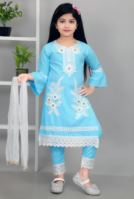 8 N STYLE Girls Casual Kurta and Pyjama Set(Blue Pack of 1)
