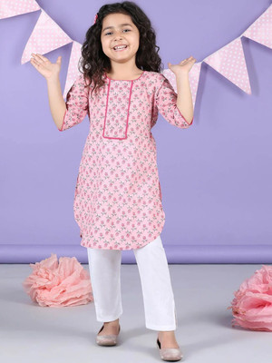 Sangria Girls Festive & Party Kurta and Pyjama Set(Pink Pack of 1)