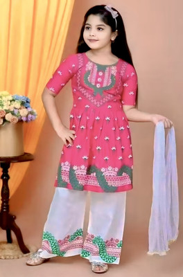 Safir Dresses Girls Festive & Party Kurta, Churidar & Dupatta Set(Pink Pack of 1)