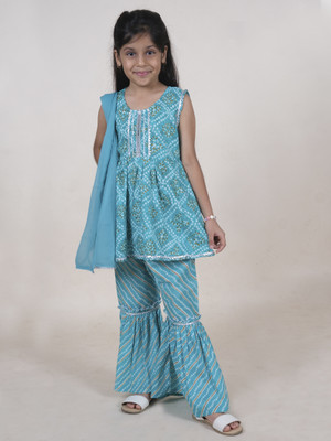 KiddoPanti Girls Festive & Party Kurta and Sharara Set(Green Pack of 1)