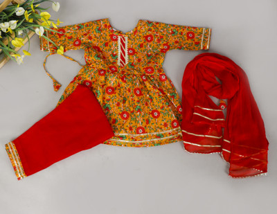 Little Dreams Baby Girls Wedding Kurta, Pyjama & Dupatta Set(Yellow Pack of 1)