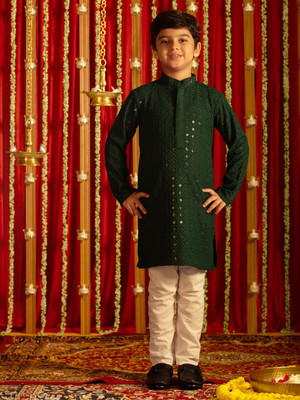 VASTRAMAY Boys Festive & Party Kurta and Pyjama Set(Green Pack of 1)