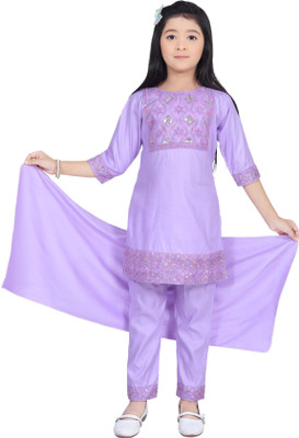 garmentsifsa Girls Casual Kurta and Pyjama Set(Light Green Pack of 1)