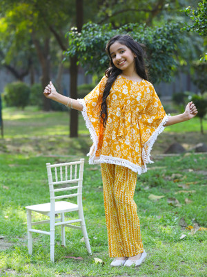 CUTIEKINS Girls Casual Kurta and Palazzo Set(Yellow Pack of 1)