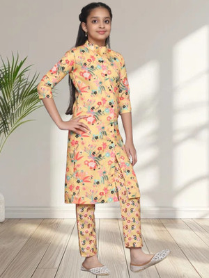 Various Vault Girls Casual Kurta and Pyjama Set(Blue Pack of 1)