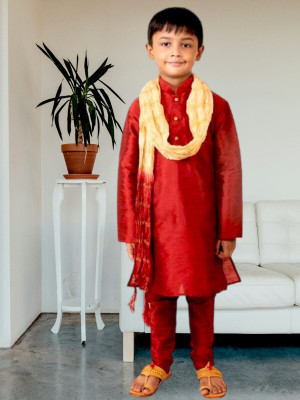 MODINA ENTERPRISE Boys Casual Kurta and Churidar Set(Red Pack of 1)