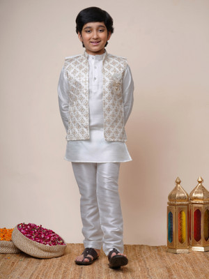 BT DEZINES Boys Festive & Party, Wedding Kurta, Waistcoat and Pyjama Set(Silver Pack of 1)