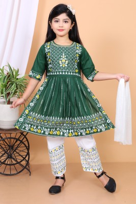 LINKKART FASHION Girls Festive & Party Kurta and Palazzo Set(Dark Green Pack of 1)