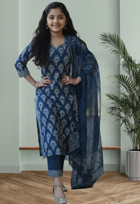 Mitukart Girls Casual Churidar and Dupatta Set(Blue Pack of 1)
