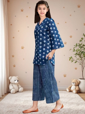 Heerkart Girls Casual Dupatta and Pyjama Set(Dark Blue Pack of 1)