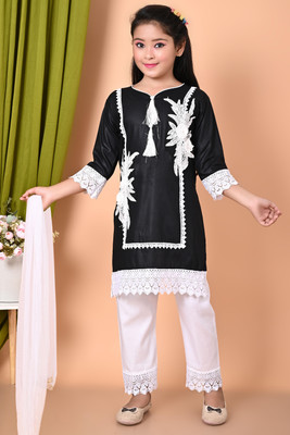 IFAGallery Girls Casual Kurta and Pyjama Set(Black Pack of 1)