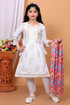 Shiidal Girls Casual, Formal, Festive & Party Kurta, Pyjama & Dupatta Set(White Pack of 1)