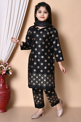 SK LIFESTYLE Girls Festive & Party Kurta, Pyjama & Dupatta Set(Black Pack of 1)