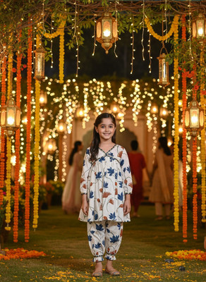 maaesa Girls Casual, Festive & Party Kurta and Trouser Set(White Pack of 1)