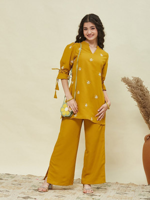 Curly Tales Girls Wedding Kurta and Palazzo Set(Yellow Pack of 1)
