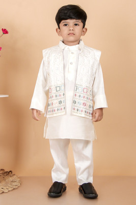 RRFASHION Boys Wedding Sherwani and Churidar Set(White Pack of 1)
