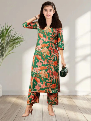 Mitukart Girls Casual Kurta and Pyjama Set(Green Pack of 1)