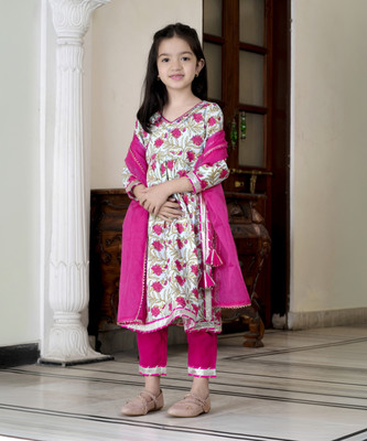 Itemzon Girls Festive & Party Kurta, Pyjama & Dupatta Set(Pink Pack of 1)