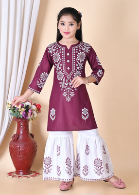 ZAYA Girls Casual Kurta and Palazzo Set(Maroon Pack of 1)