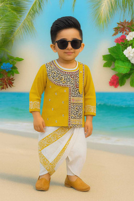 THE LALCOLLECTION KIDSWEAR Baby Boys Casual Dhoti & Kurta Set(Red Pack of 1)