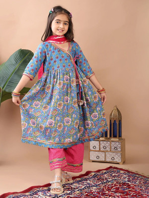 Kinder Kids Girls Casual Kurta, Pyjama & Dupatta Set(Light Blue Pack of 1)