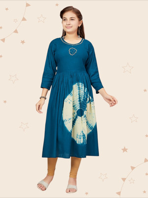 Kidotsav Girls Self Design Straight Kurta(Dark Blue, White)