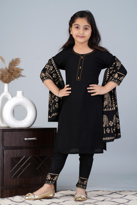 CHANDRAWAT Girls Festive & Party Kurta and Dupatta Set(Black Pack of 1)