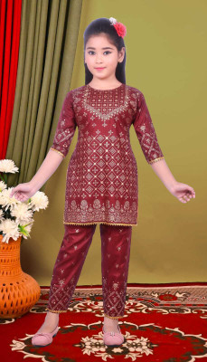 Rightyle Store Girls Festive & Party Kurta and Pyjama Set(Maroon Pack of 1)