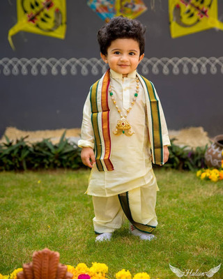 SMARTPOINT PLUS Boys Festive & Party Kurta and Dupatta Set(Beige Pack of 1)