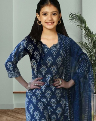 Various Vault Girls Festive & Party Kurta, Pyjama & Dupatta Set(Dark Blue Pack of 1)