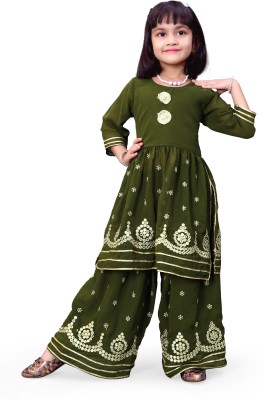 ALMOND STYLE Girls Casual Kurta and Palazzo Set(Green Pack of 1)