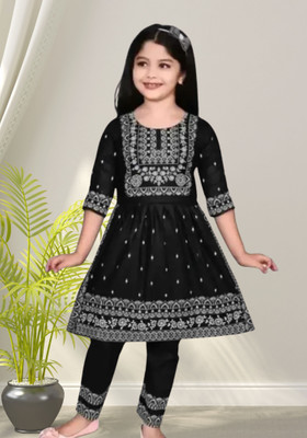 TheReadymade Fashion Girls Casual Kurta and Pyjama Set(Black Pack of 1)