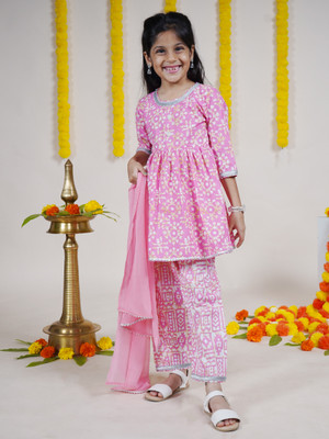 KiddoPanti Girls Festive & Party Kurta and Sharara Set(Pink Pack of 1)