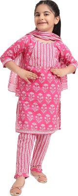 Little Dreams Baby Girls Wedding Kurta, Pyjama & Dupatta Set(Pink Pack of 1)