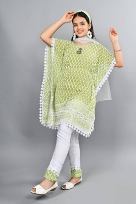 VALUE CREATION Girls Festive & Party Kurta and Pyjama Set(Green Pack of 1)