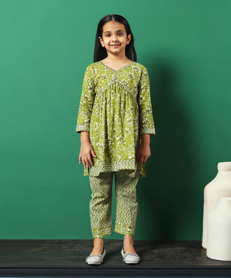 Readiprint Fashions Girls Festive & Party Kurta and Pyjama Set(Green Pack of 2)