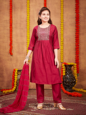 Aarika Girls Festive & Party Kurta and Trouser Set(Maroon Pack of 1)