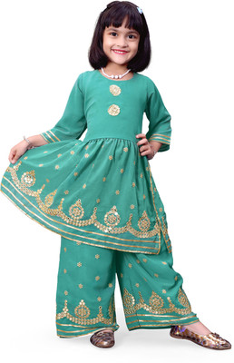 satyamfab Baby Girls Festive & Party Kurta and Palazzo Set(Green Pack of 1)