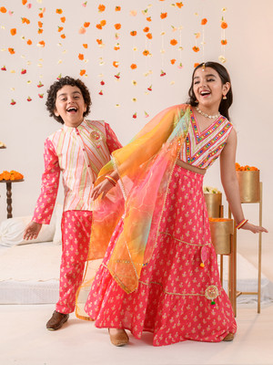 Pspeaches Boys Festive & Party Kurta, Waistcoat and Pyjama Set(Multicolor Pack of 1)
