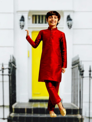 MODINA ENTERPRISE Boys Casual Kurta and Churidar Set(Red Pack of 1)