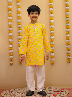 The Weavers Shop by Raavi Boys Festive & Party, Formal, Wedding Kurta and Pyjama Set(Yellow Pack of 1)