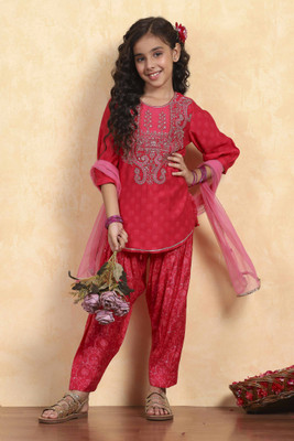 BIBA Girls Casual Kurta, Pyjama & Dupatta Set(Pink Pack of 1)