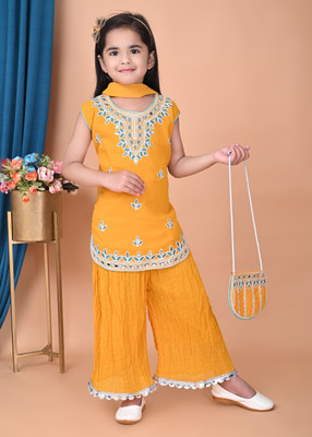 MK LASKAR FASHION Baby Girls Festive & Party Kurta, Pyjama & Dupatta Set(Yellow Pack of 1)