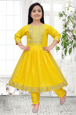 Hipposippo Girls Festive & Party Kurta and Leggings Set(Yellow Pack of 1)