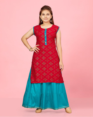 MUHURATAM Girls Printed Straight Kurta(Pink)