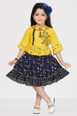 LINK KWALITY Girls Casual Top and Skirt Set(Multicolor Pack of 1)