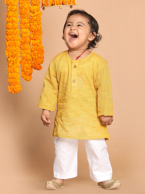 VASTRAMAY SISHU Boys Casual Kurta and Pyjama Set(Yellow Pack of 1)