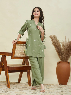 Curly Tales Girls Festive & Party Kurta and Sharara Set(Green Pack of 1)