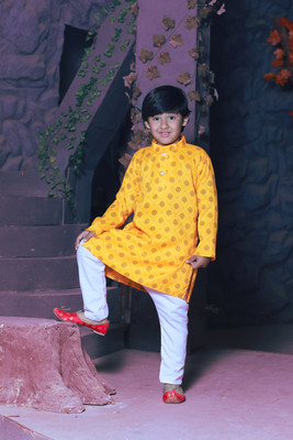 LABELZERO Boys Festive & Party Kurta and Pyjama Set(Yellow Pack of 1)